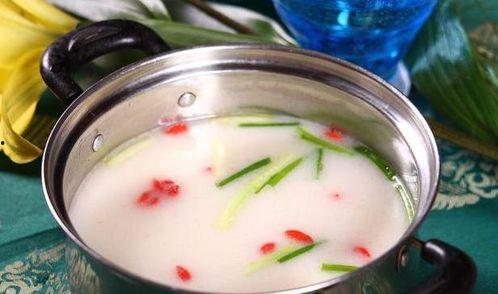 勾兑高汤爆料视频大全图片,视频大全图片解析背后的真相  第2张